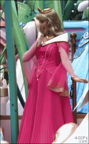 テーマパークでドレスの色が変わる演出
